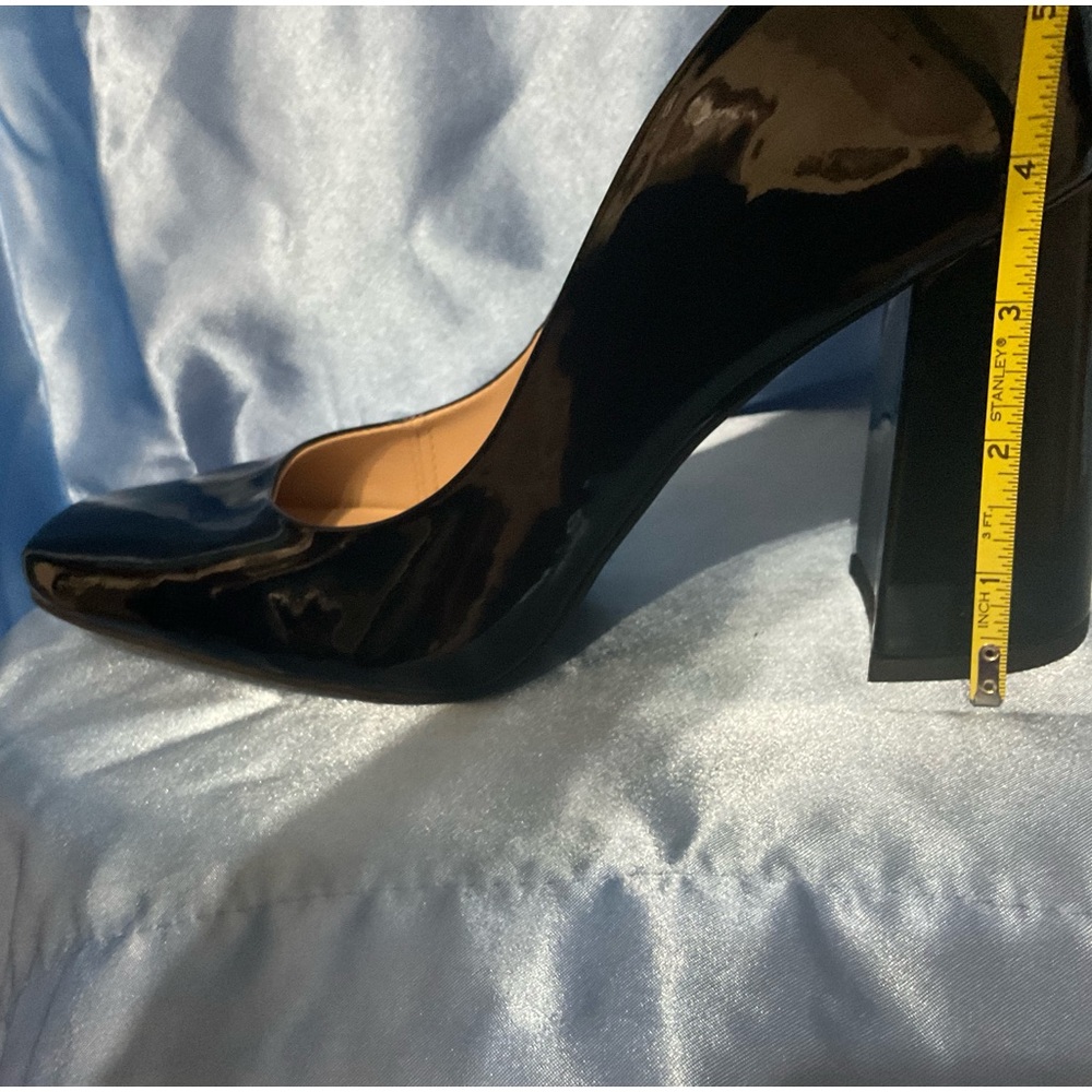 Women’s Block Heel Shoe, Steve Madden - Picture 10 of 10